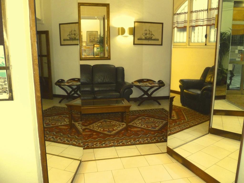 Hotel Agnello D'Oro Genova 외부 사진